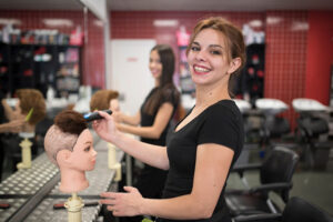 Minnesota cosmetology student at TSPA Maplewood